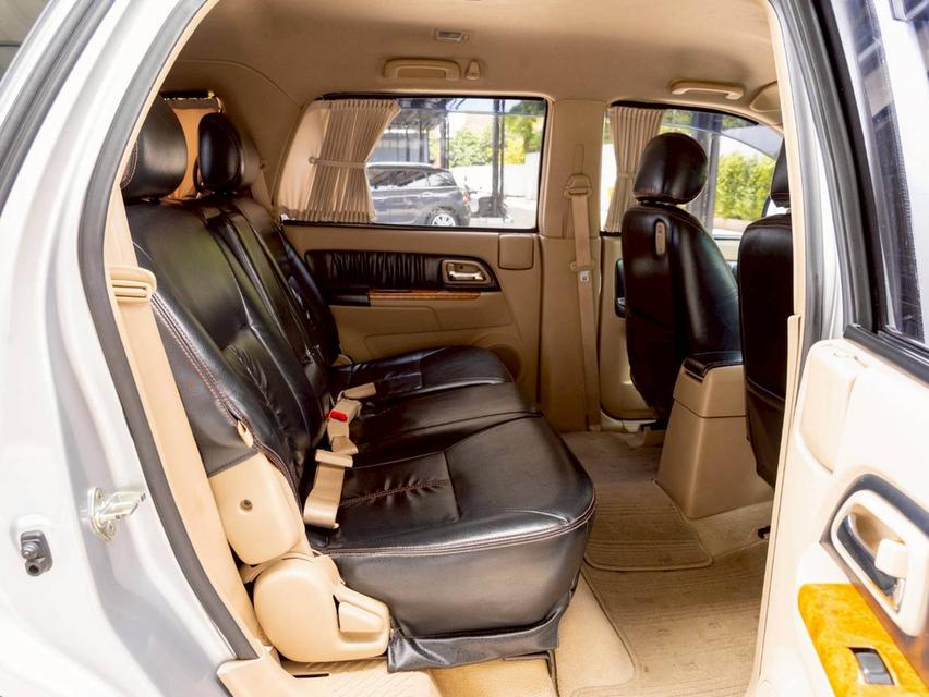 ISUZU MU-7 3.0 AT 2WD ปี 2012 10