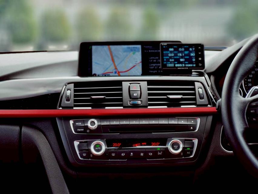 Bmw 320i Sport ( F30 ) ปี 2015 ไมล์ 132,xxx km. 13