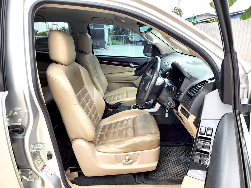  ISUZU Mu-X 1.9DVD A/T ปี 2018  9