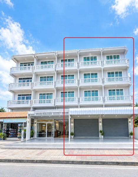สนามบินสุวรรณภูมิ 1.1 กม. ติดถนนอ่อนนุช ลาดกระบัง โลตัส หลวงแพ่ง 900 ม. ให้เช่าอาคารพาณิชย์ 4 ชั้น 2 คูหา 3ห้องน้ำ โชว์ร 1