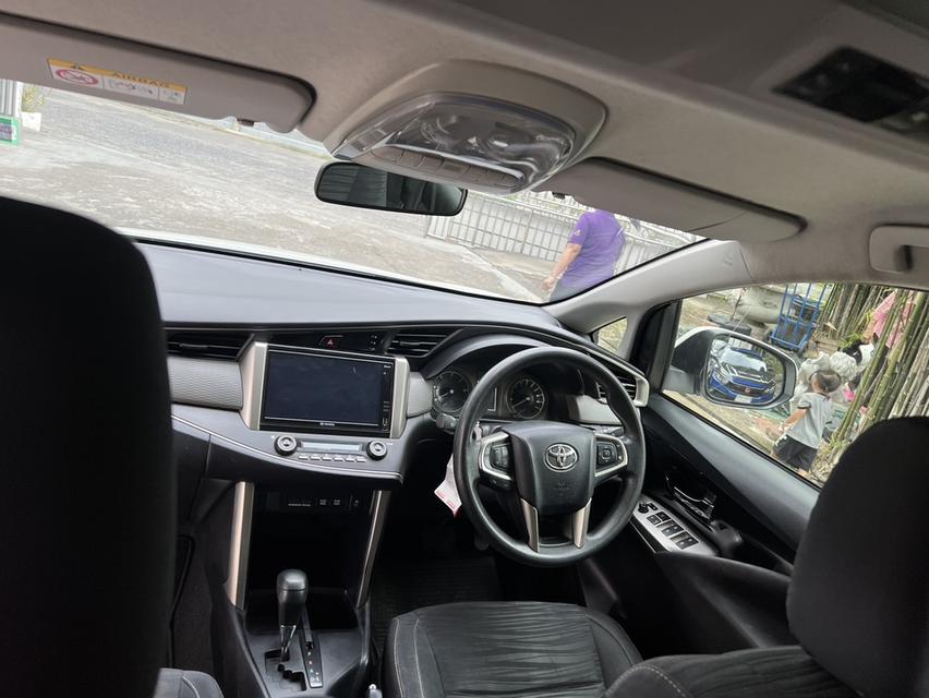Toyota INNOVA 2.8 Crysta #0818061242 12