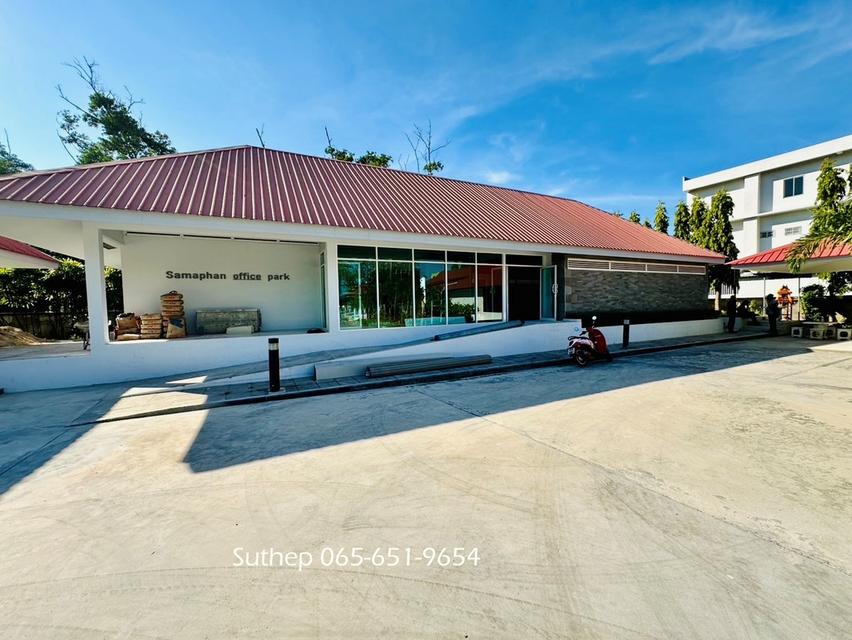 สำนักงานให้เช่า ใกล้เซ็นทรัลระยอง เดินถึงได้ ติดถนน 36 (8 เลน) แอร์ + เฟอร์นิเจอร์ครบ เชิงเนิน ระยอง 15