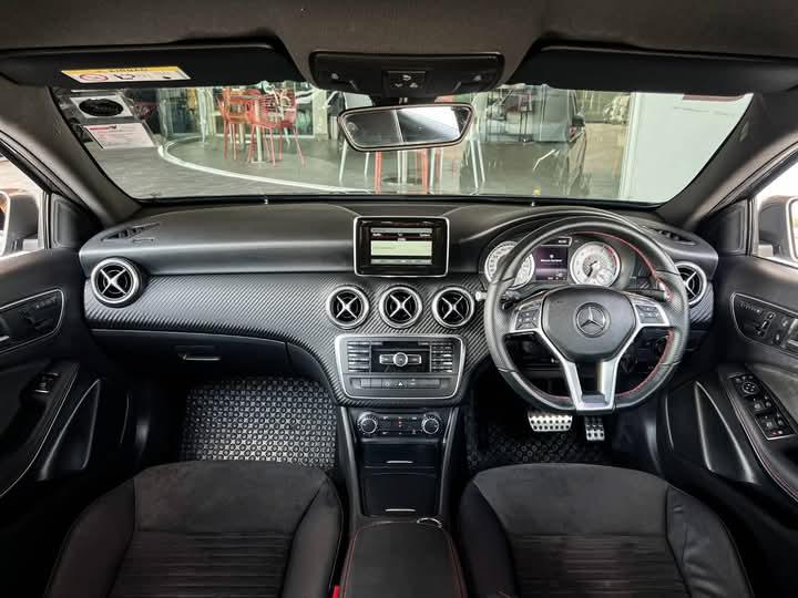 Mercedes-Benz A-Class มือสองสวยมาก 7