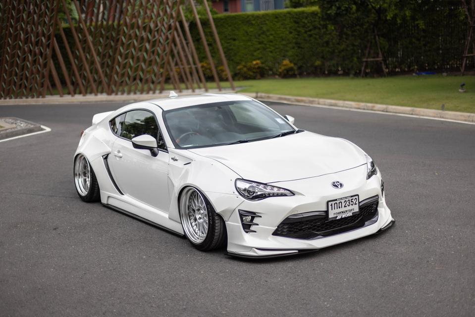 Toyota FT86 15