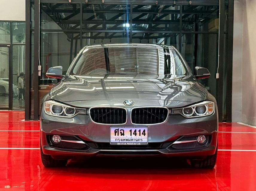2015 BMW 320D SPORT รถ SERVICE ชุดใหญ่มาเรียบร้อยแล้วครับ รถวิ่งน้อย ประวัติศูนย์ครบ รถไม่เคยมีอุบัติเหตุครับ รูปที่ 6