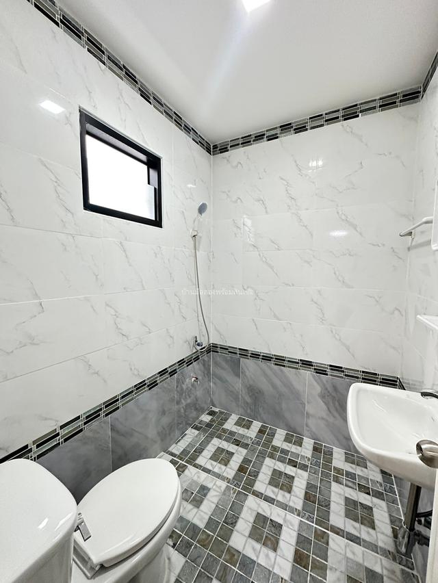 หมู่บ้านมีนบุรีการ์เด้นโฮม ราษฎร์อุทิศ 15