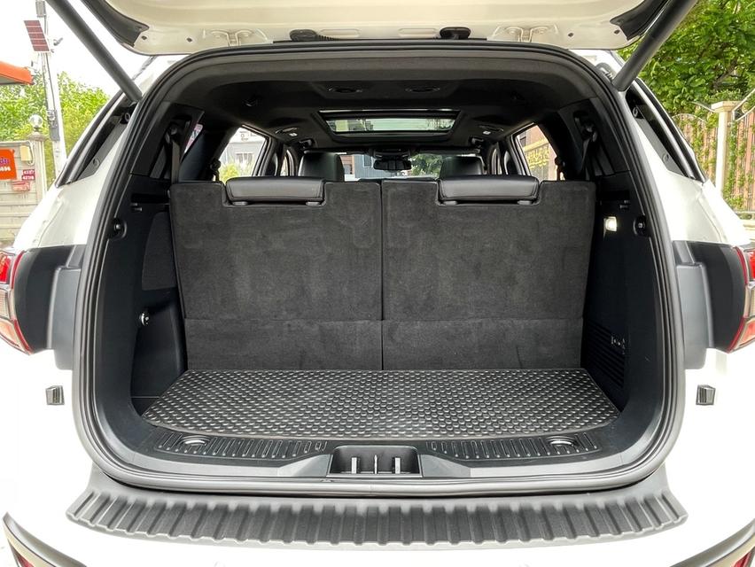 FORD EVEREST 2.0 BI-TURBO TITANIUM+ 4WD ปี 2018 จดปี 2023 12