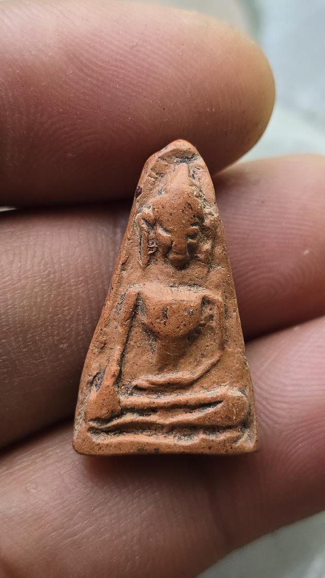 พระผงสุพรรณหน้าแก่ สภาพใช้ 6