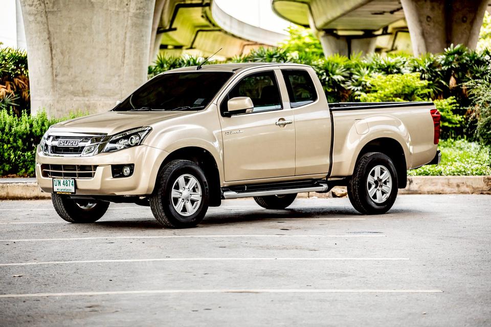 Isuzu D-Max Hi-Lander Cab 2.5 VGS Z ท๊อปปี 2012 เกียร์ธรรมดา สีทอง