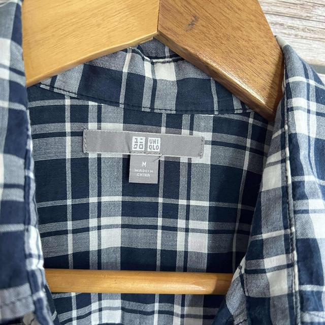 เสื้อเชิร์ต uniqloมือสองเหมือนใหม่ๆ