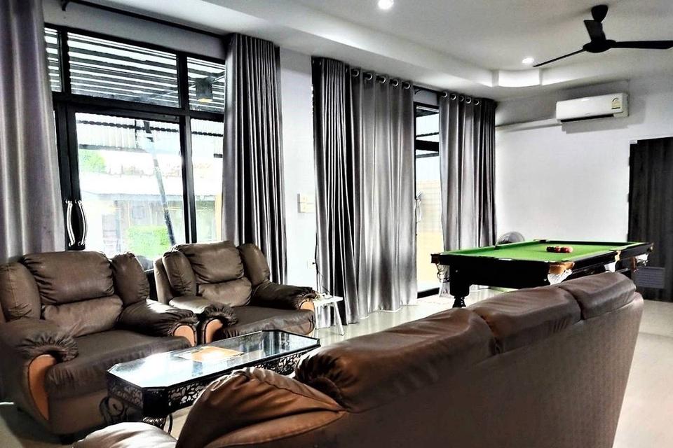 Big hotel for sale  8