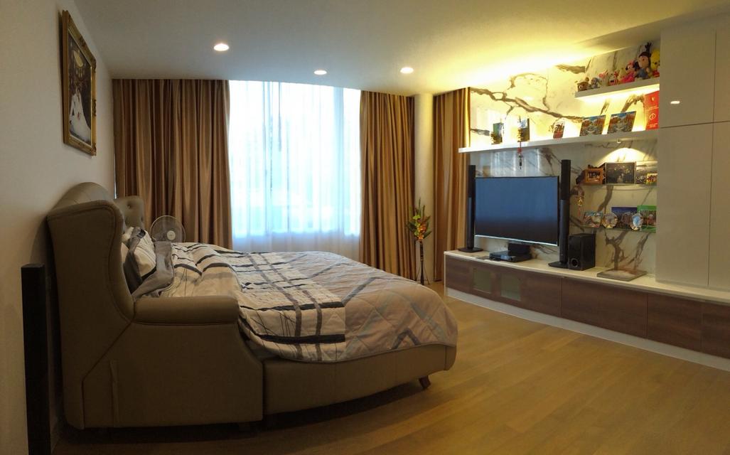 เช่า/ขาย บ้านเดี่ยว3ชั้น 11