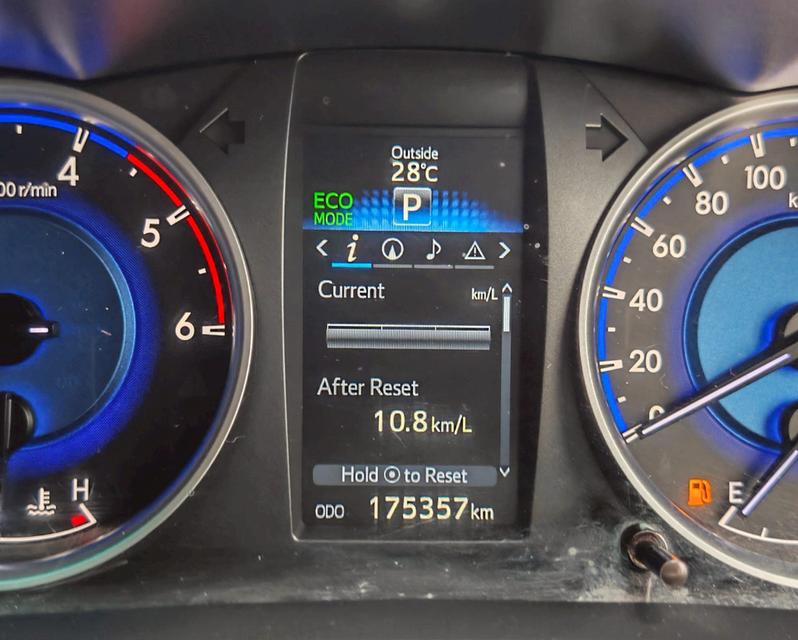 ขาย TOYOTA HILUX REVO 2.8 G NAVI PRERUNNER DOUBLE CAB ปี 2018  11