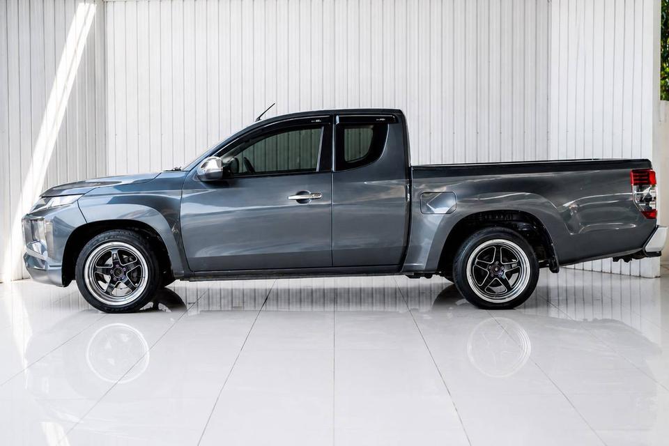 MITSUBISHI TRITON 2.5 GLX ปี 2022 รูปย่อยที่ 4