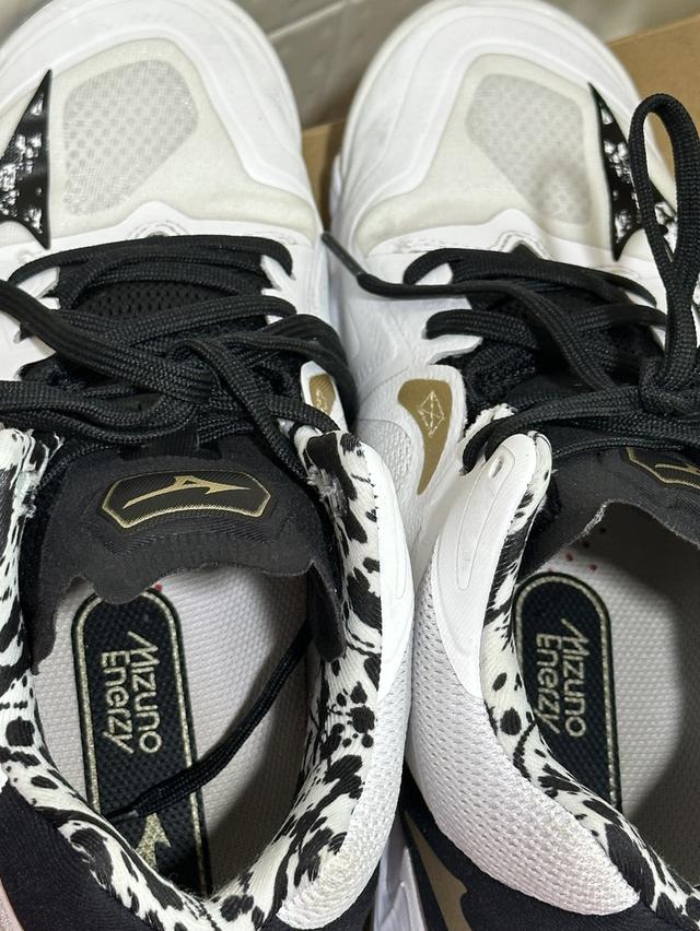 รองเท้า Mizuno z8 สภาพ99% รูปที่ 3