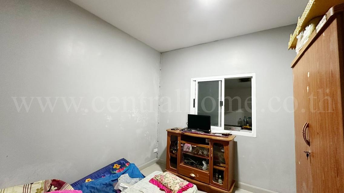 ทาวน์เฮ้าส์ ชั้นเดียว พรธิสาร 5 คลอง 7 ธัญบุรี รีโนเวทใหม่ ราคาถูก 7