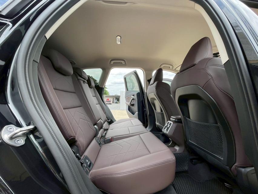 รหัสรถ AP576 BMW X1 2.0 sDrive 20i xLine สีดำ ปี 25 14