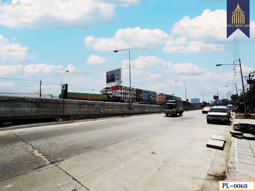 ขาย ที่ดิน สีแดง ติดรถไฟฟ้า BTS สายสีเหลือง ติดถนนศรีนครินทร์ สมุทรปราการ 6