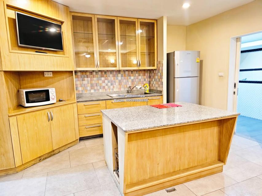 ทาวน์เฮาส์ 4 ชั้น ใจกลางสุขุมวิท ติดรร.นานาชาติ 4