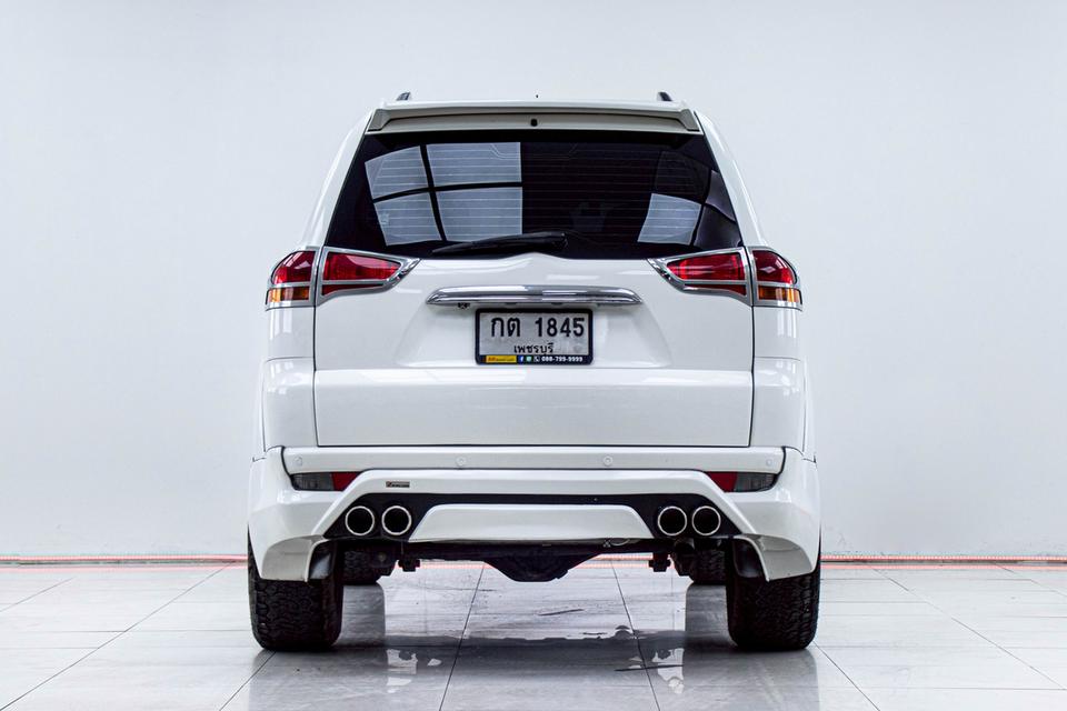 MITSUBISHI PAJERO 2.5 GT 2WD 2012