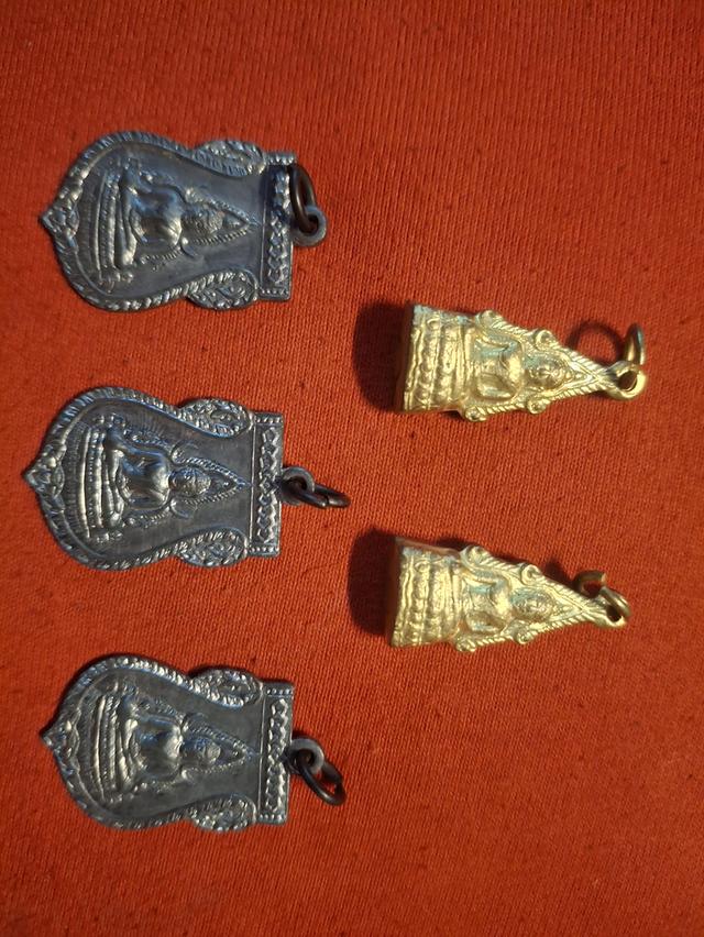 พระเครื่องและวัตถุมงคล