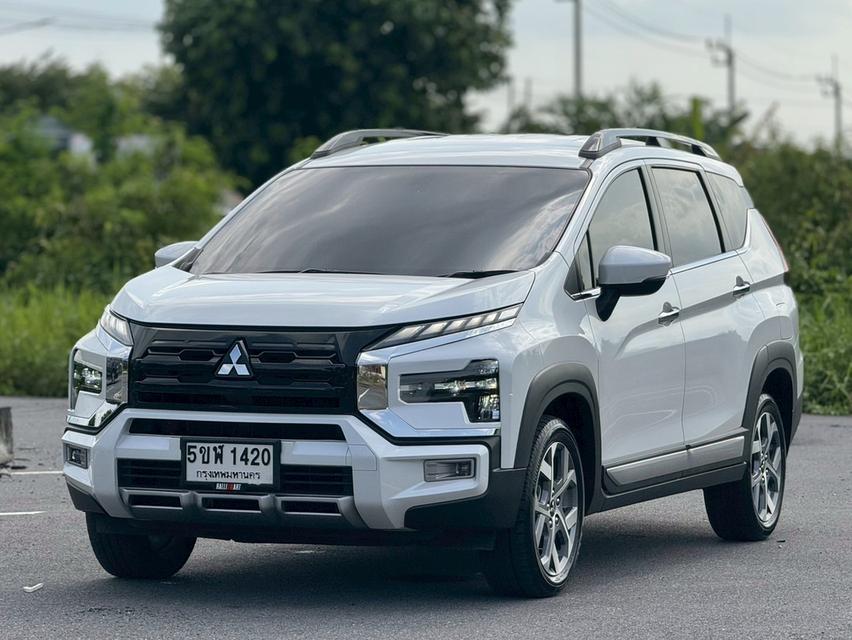 Mitsubishi Xpander Cross ปี 24 ไมล์ 32,××× โล เท่านั้น‼️