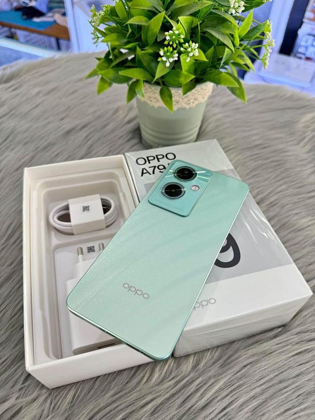 Oppo A79 5G - 8/256 สีเขียว 5