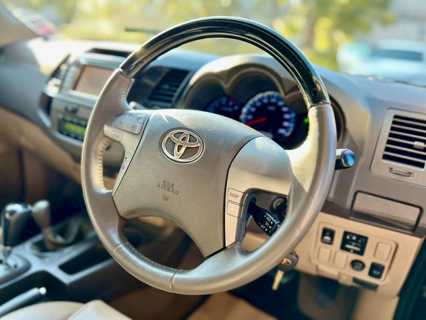 TOYOTA Fortuner 3.0V 4WD  รถสวย โทร. 092-263-9576 เอ๋ รูปที่ 8