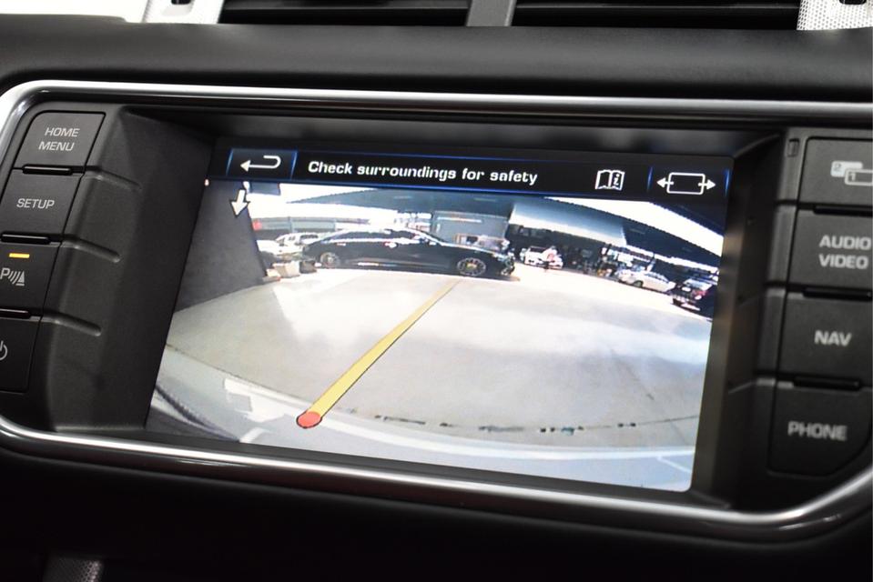 รหัสรถ MCA9550 Range Rover Evoque SD4 Dynamic สีขาวสวยๆ ปี 2013 12