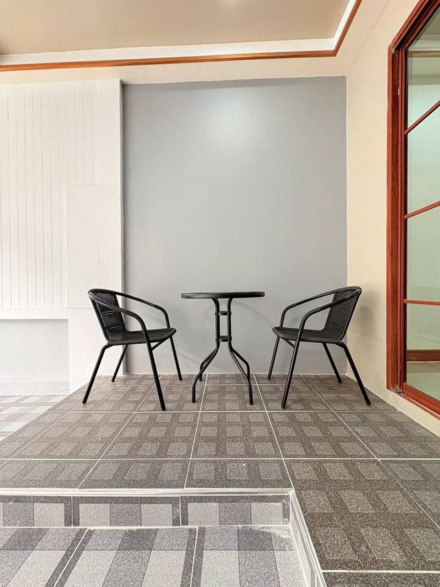 หมู่บ้านดิเอมเมอรัลด์พาร์ค2 ทำเลชัยพฤกษ์ ราชพฤกษ์ทาวน์เฮ้าส์ 2 ชั้น ตกแต่งใหม่พร้อมอยู่ ทำเลดีสามารถไปได้หลายเส้นทาง ราชพฤกษ์&ชัยพฤกษ์&ถนน345 3