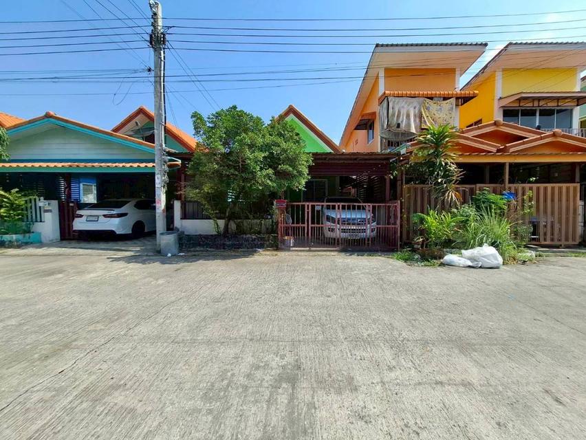 บ้านอารีน่า มหานคร ซอยเชื่อมสัมพันธ์ 23 ถนนสุวินทวงศ์ แขวงโคกแฝด เขตหนองจอก กรุงเทพมหานคร 1