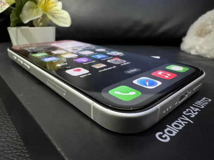 iPhone 16 สวยพร้อมใช้งาน  2