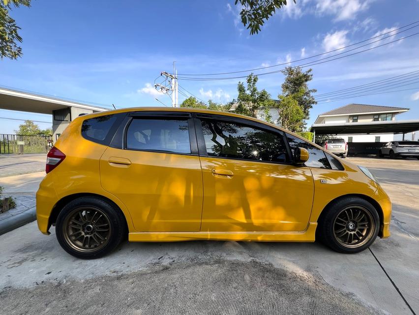 Honda JAZZ GE ออโต้ ปี08 รถบ้านจัดทรง 7