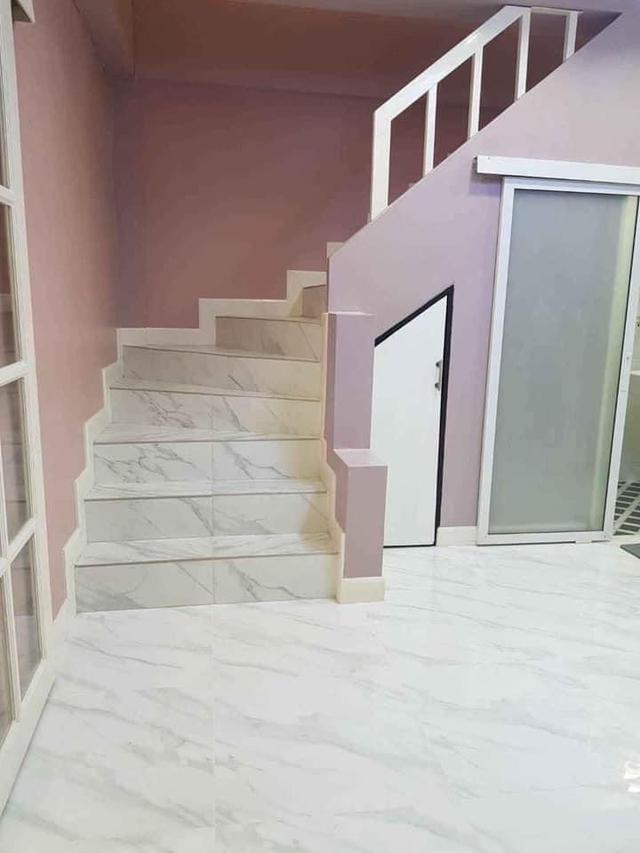 บ้านแฝด 2 ชั้น 2 นอน 2 น้ำ 26.2 วา 7