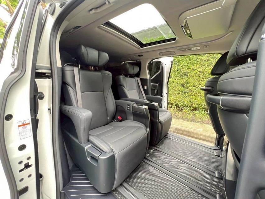 TOYOTA ALPHARD 2.5 HYBRID SRC PACKAGE 4WD ปี 2021 สีขาวไมล์ 26,000 โล 11