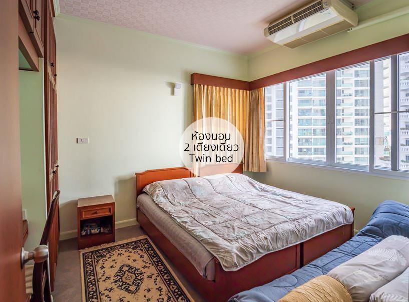 Condo for sale in Pattaya with a private beach. 5