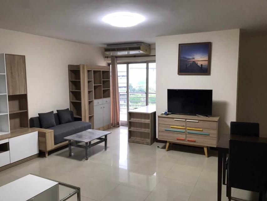 SV city for rent  Tower 8  floor 3th  75 sqms. 2 bedroom 1​ bathroom​ 1​ kitchen  Big​ balcony  river​ view Fully furnished.  Rent 15,500 baht 15