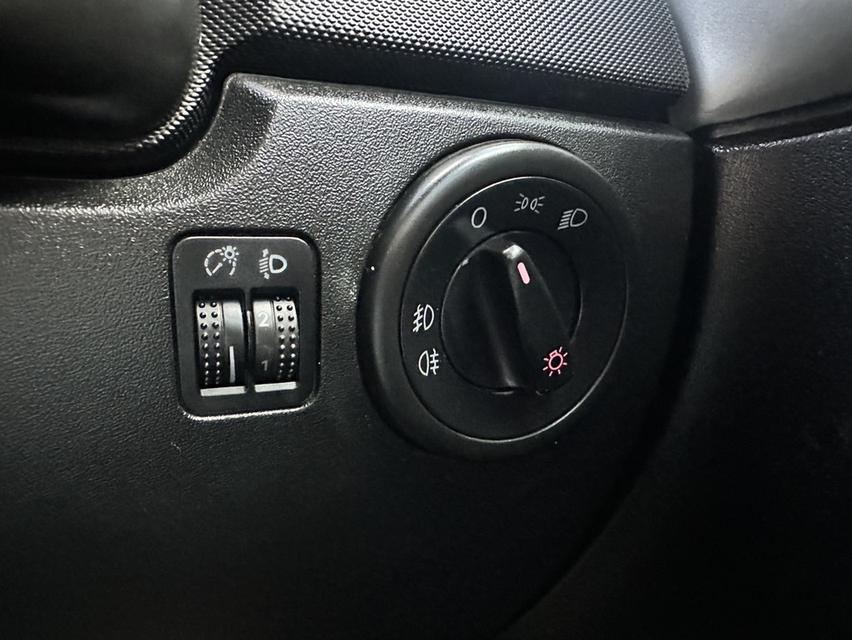 VOLKSWAGEN BEETLE 2.0 ปี 2006 รูปที่ 19