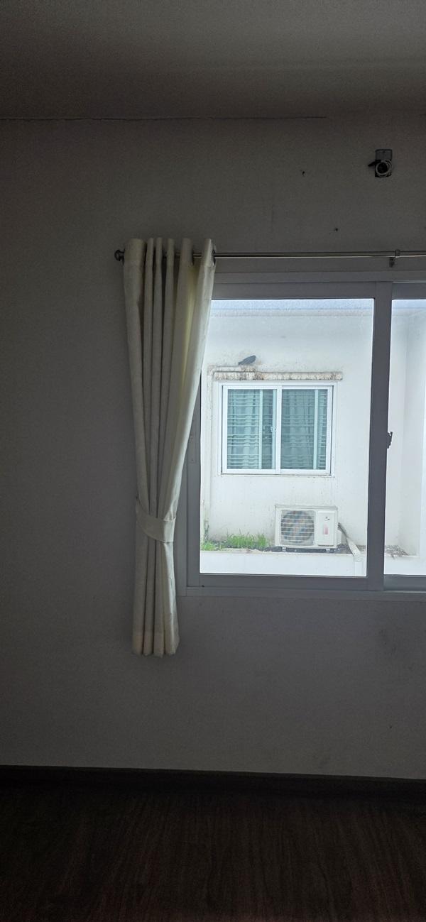 ขายทาวน์โฮม 3 ชั้น ในโครงการ Motown Brio แจ้งวัฒนะ-ประชาชื่น ราคาพิเศษที่สุดในโครงการ! มีเพียงหลังเดียวเท่านั้น โทร 081-5291099 13