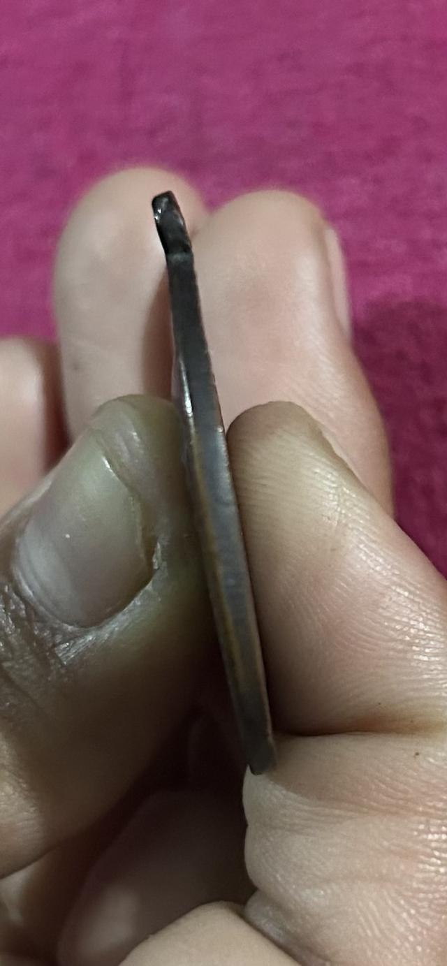 หลวงพ่อคูณ วัดแจ้งนอก รุ่นแรก ปี2512 3