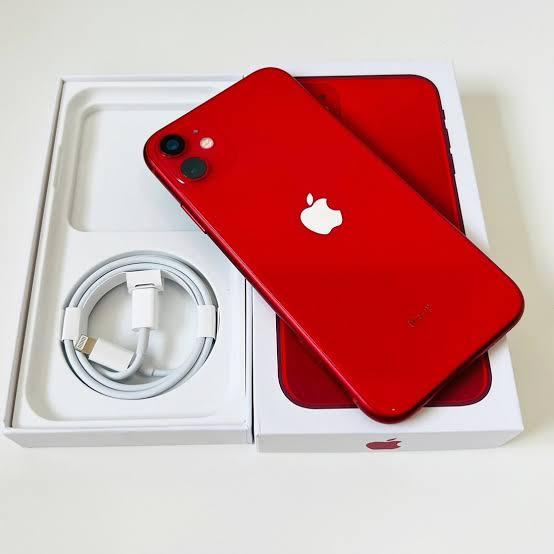 iphone 11 สีแดง 4
