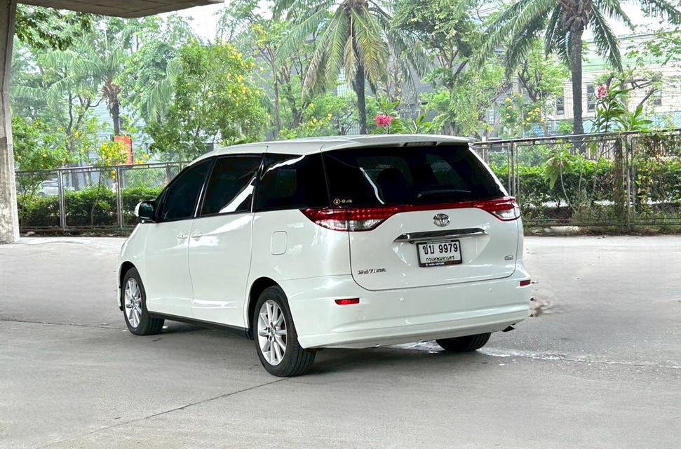 2013 Toyota ESTIMA 2.4 G รถสวยมือเดียว สภาพเยี่ยม รูปย่อยที่ 4