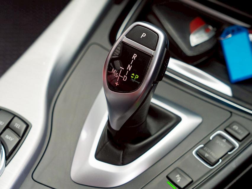 BMW 320d GT Sport ปี 2016 รูปที่ 15
