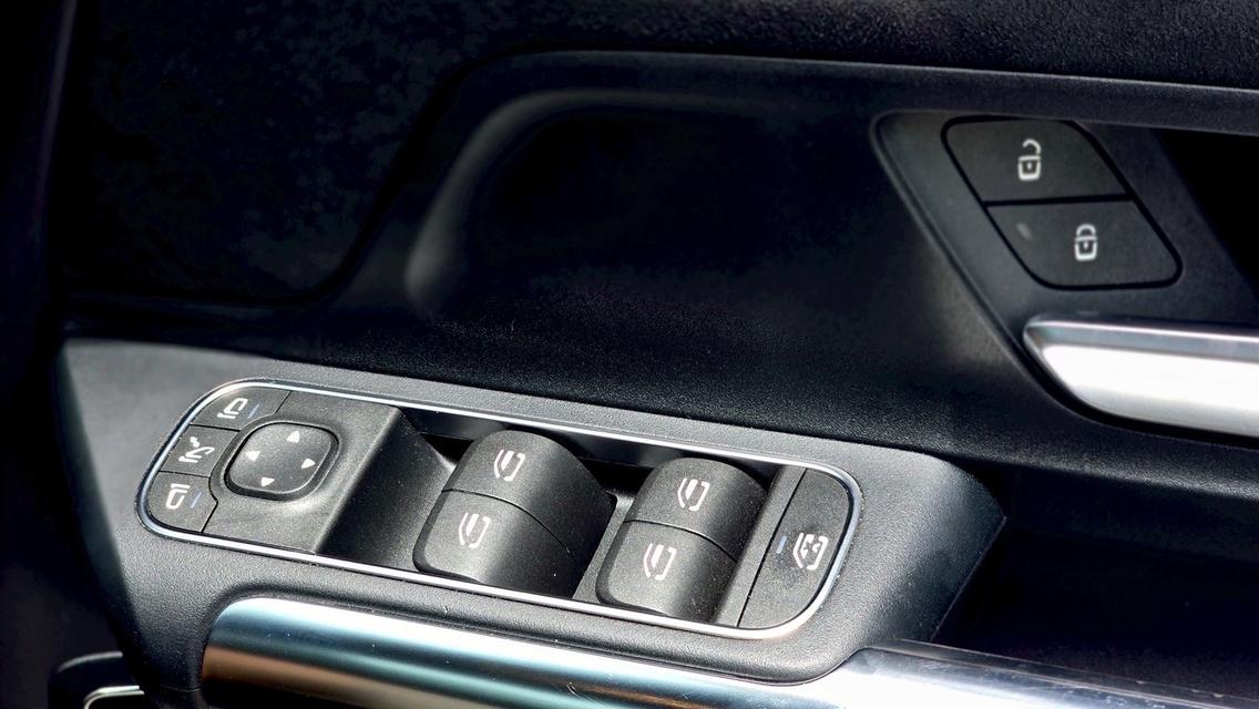 รหัสรถ WB36 Benz Gla 200 Amg ปี 2022 19