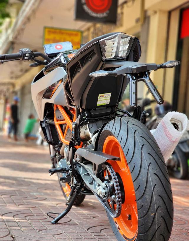 KTM Duke 390 ปี 2022 สภาพนางฟ้า 3