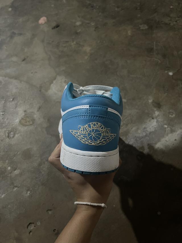 ไนกี้มือสอง 4