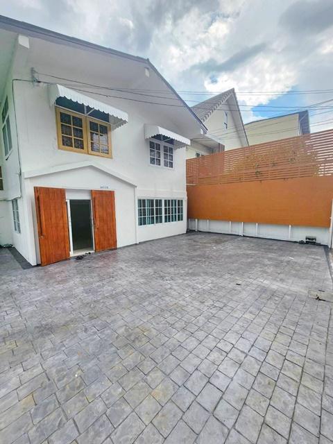 ศูนย์ประชุม ไบเทค 1.2 กม ให้เช่าบ้านเดี่ยว 2ชั้น 48ตร.วา. BTSแบริ่ง 899ม. คฤหาสน์ 192ตร.ม. ถ.สุขุมวิท105 ลาซาล 2