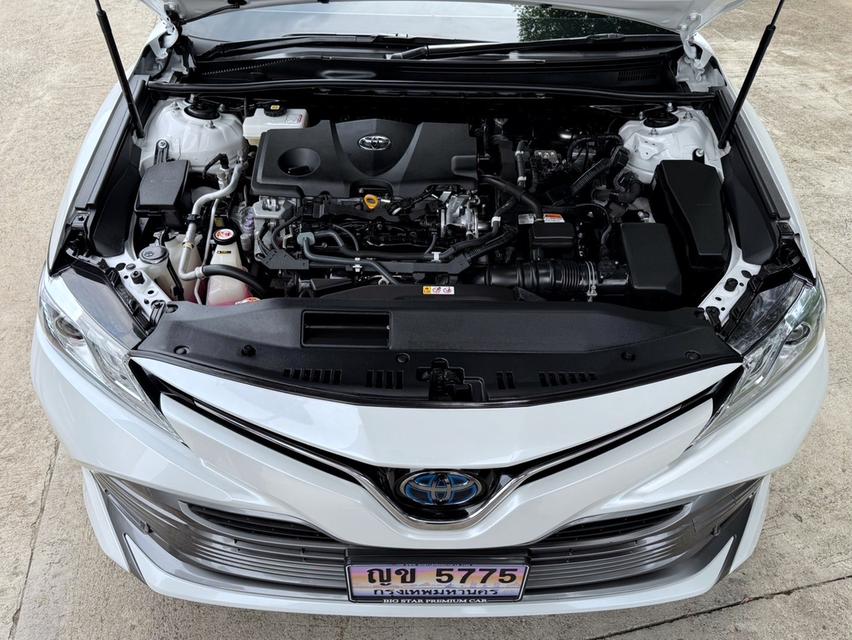 2021 TOYOTA CAMRY HV PREMIUM รถมือเดียว 70,000 กม สภาพป้ายแดง เข้าศูนย์ทุกระยะ รถไม่เคยมีอุบัติเหตุครับ 10