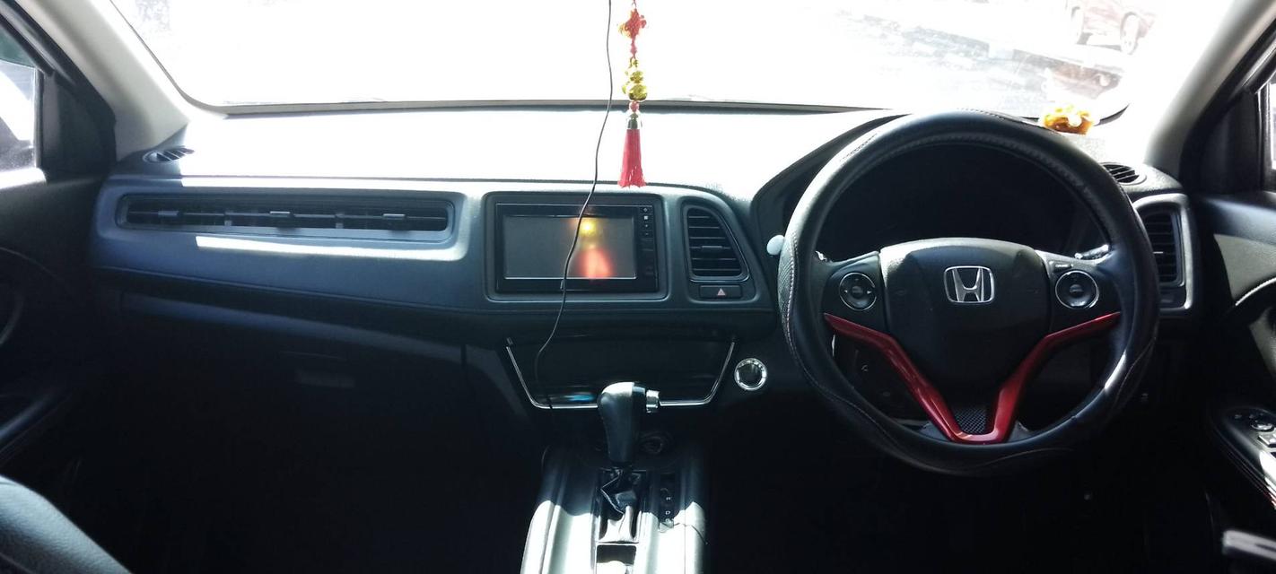 HONDA HRV สีขาว 1.8 EL ปี 2019 15