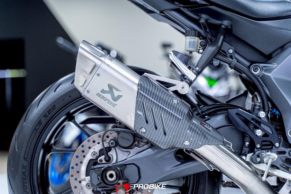 YAMAHA R7 6